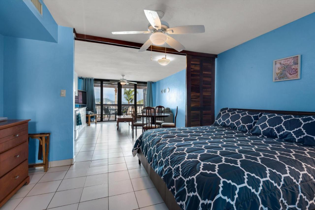 Sapphire Beach Resort East End  Buitenkant foto