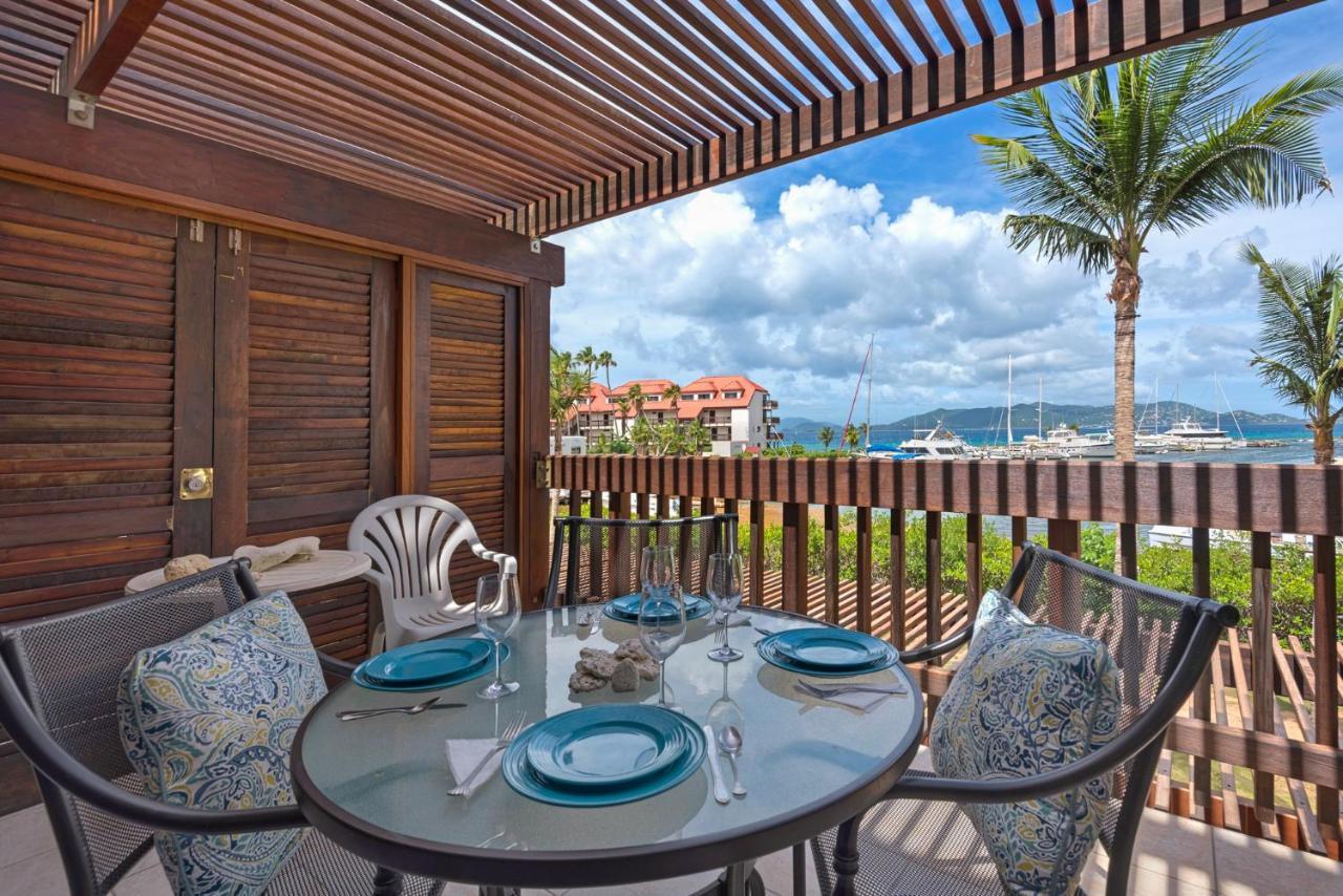 Sapphire Beach Resort East End  Buitenkant foto
